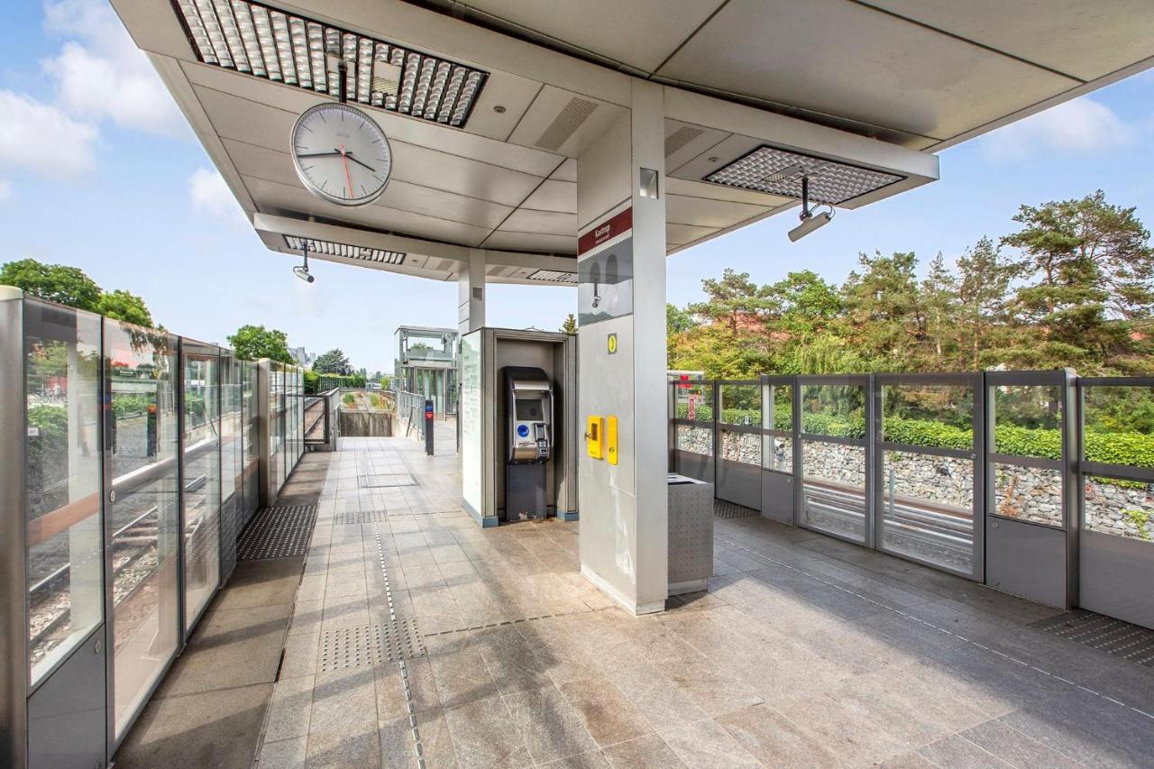 300 M To Metro: 5 Min Airport/12 Min C København